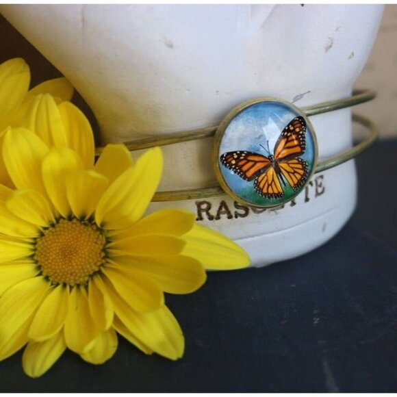 Monarch Butterfly Cuff Bracelet - Cottage Core - Bronze and Glass Cabochon - Picture 3 of 4